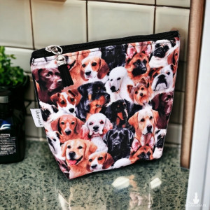 Kosmetyczka damska etui do torebki wodoodporna kosmetyczka pieski mała