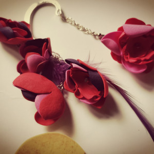 nausznica pióra kwiaty kolory boho