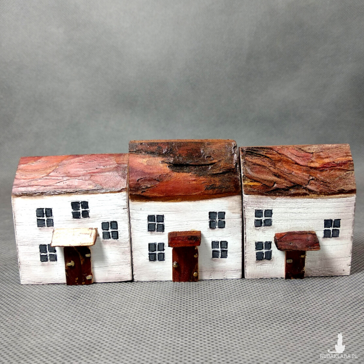 Dekoracyjne domki drewniane- folwarczna zabudowa (67)