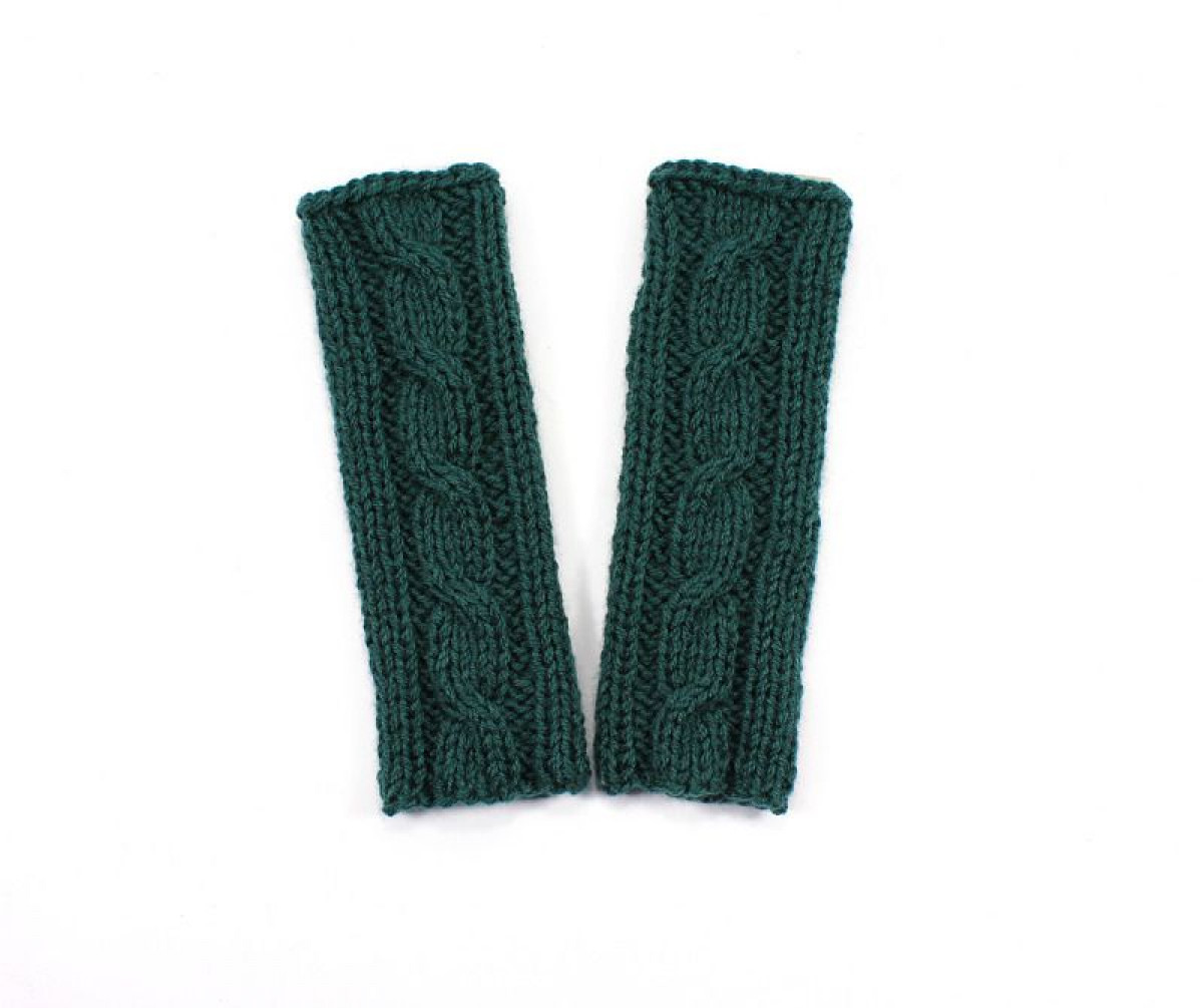Zielone mitenki z warkoczem rękawiczki bez palców