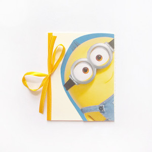 kartka dla dziecka, śmieszna kartka, kartka bez życzeń, kartka dla chłopca, kartka dla dziewczynki, bajkowa kartka, minionki kartki, kartka z minionkami, zaproszenie, podziękowanie