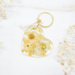 Duży Brelok Bukiet z Serca - biel