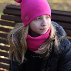 Czapka i komin rózowy