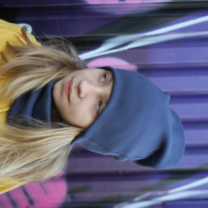 Czapka i komin musztardowy