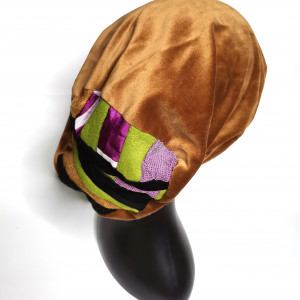 Czapka na podszewce brązowy aksamit