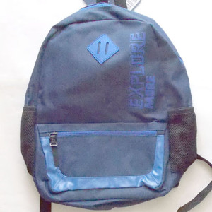 nowy plecak 19 l, ciemny plecak, wygodny plecak, plecak do szkoły, plecak dla chłopaka, plecak dla dziewczyny, plecak na wycieczkę