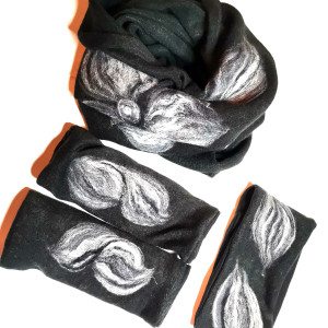 komplet wełniany czarny wełna merynosy kwiaty