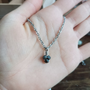 Naszyjnik z Hematytem minimalistyczny