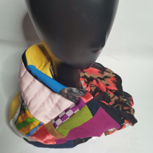 Komin patchworkowy kolorowyv milutki