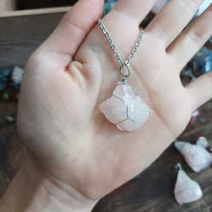 Naszyjnik z Kwarcem różowym