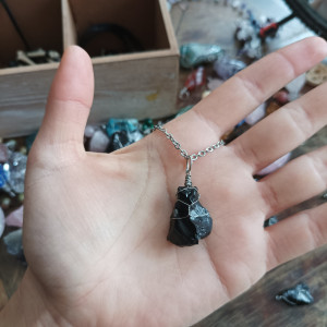 Naszyjnik z Obsydianem śnieżnym