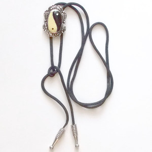 vintage choker jing jang, yin i yang naszyjnik, ozdoba yin i yang czoker