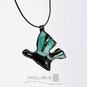 Motyl zielononiebieski