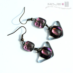 Lila-dyndaki z kroplą brzoskwini