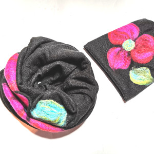 komplet wełniany czarny wełna merynosy kwiaty