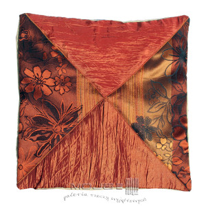 Ceglasta elegancja trójkątów II