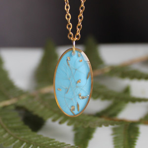 Złota zawieszka złoty wisiorek kwiat naszyjnik żywica z żywicy kwiaty z kwiatami niebieskia dmuchawiec