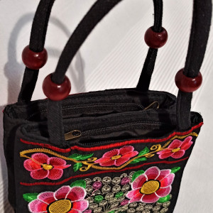 Torebka mini haftowana