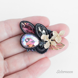 Broszka sutasz Storczyki