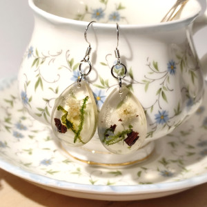 Kolczyki  z żywicy - Las w żywicy