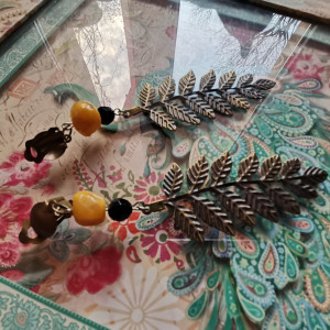 Klipsy kamienie koraliki