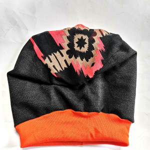 Czapka wiosenna z pomarańczem