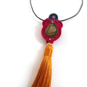 broszka i naszyjnik sutasz 2in1