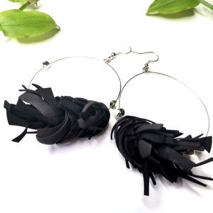 Kolczyki lekkie czarne koła