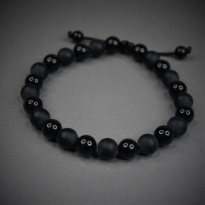 Bransoletka ochronna z onyxem.