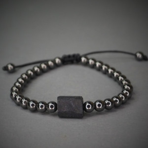 Bransoletka ochronna z turmalinem i hematytem.