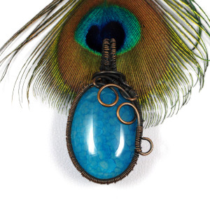 Niebieski agat Miedziany wisior z agatem, ręcznie wykonany, prezent dla niej, prezent dla mamy, prezent urodzinowy niepowtarzalna biżuteria