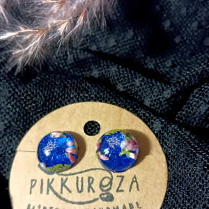 Kolczyki wkrętki z żywicy drobne kolczyki kolorowe kolczyki