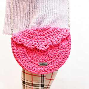 Różowa torebka koktajlowa