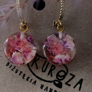 Kolczyki wisiorek z gipsówką komplet biżuterii z kwiatami