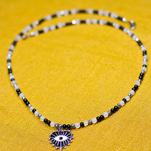 Naszyjnik czarne serce z turmalinu i kwarcu różowego