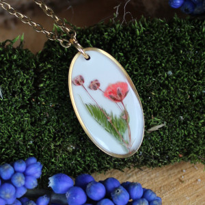 Złota zawieszka złoty wisiorek kwiat naszyjnik żywica z żywicy suszone kwiaty z kwiatami naturalne żywe kwiaty zielona żywica epoksydowa owalna pomarańczowa