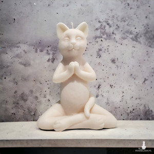 Świeca sojowa medytujący kot joga