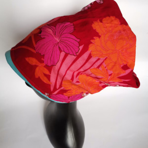 Czapka materiałowa na podszewce