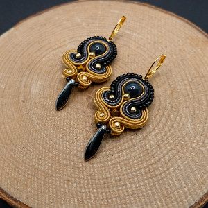 ZŁOTO CZARNE WISZĄCE KOLCZYKI SUTASZ