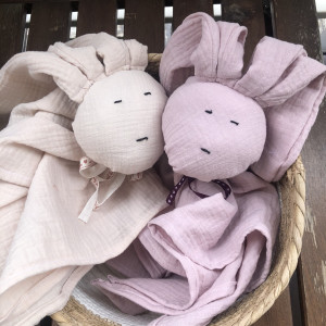 Muślinowa przytulanka dla maluszka