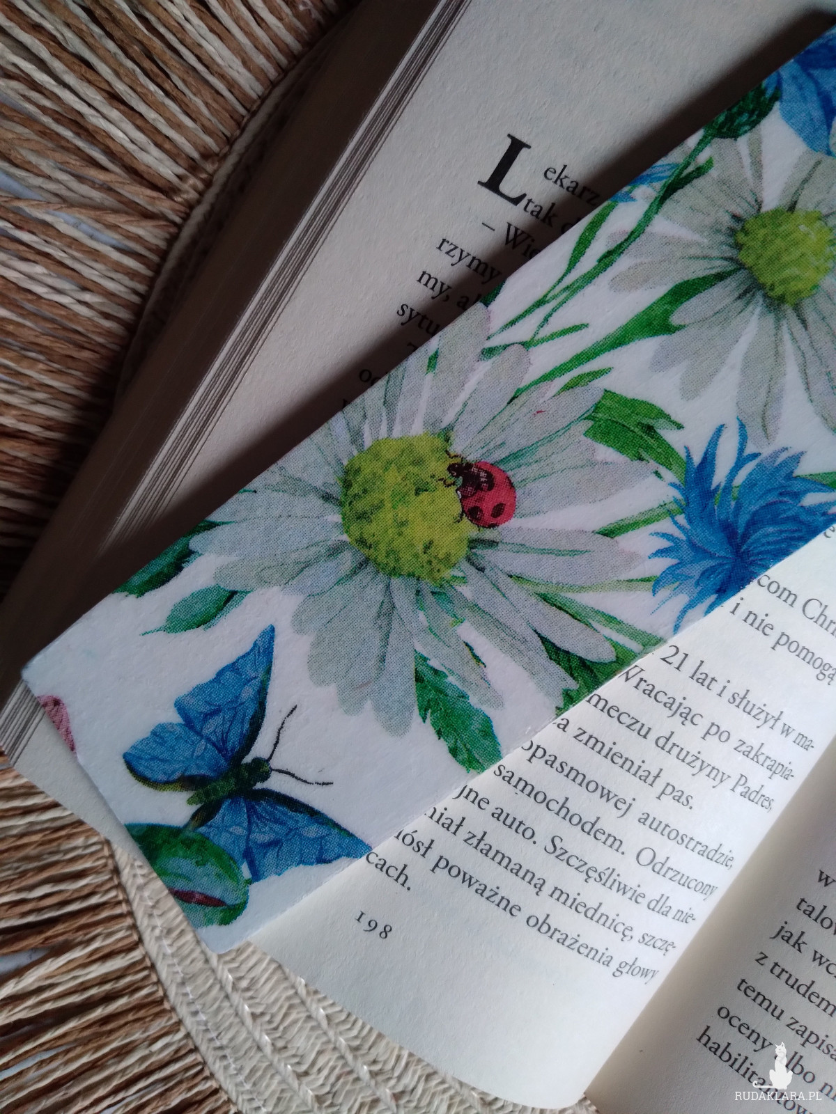 Drewniana Zakładka do książki dla mamy prezent na Dzień Matki kwiaty stokrotki decoupage