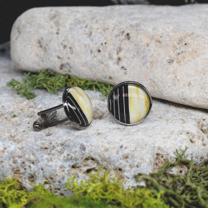 Czarne spinki do mankietów koszuli z oczkiem z geometrycznym wzorem #76