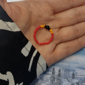 Pierścionek z koralików