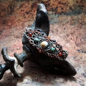 Leśny Elf pleciona mikro makrama z Agatani i Granatami