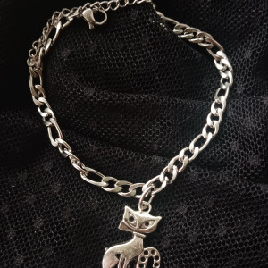 Stalowa bransoletka łańcuch z kotkiem