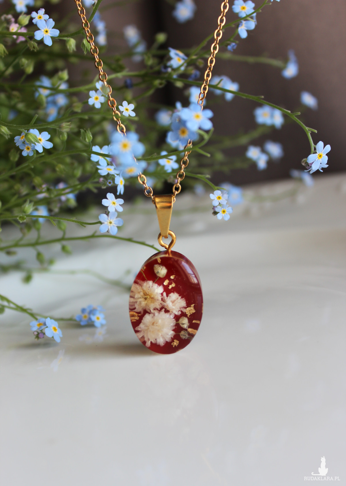 Złota jajowata zawieszka złoty wisiorek kwiat naszyjnik żywica z żywicy kwiaty z kwiatami bordowa czerwona