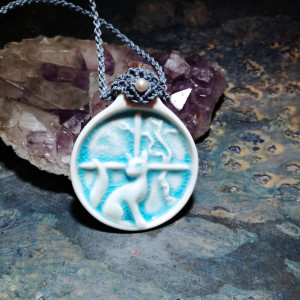 Kot DOMOWIK medalion Słowaiński kotek ceramiczny mikro makrama Delfina Dolls