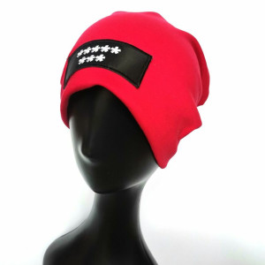 Czapka uniwersalna absolutnie niestety na czasie