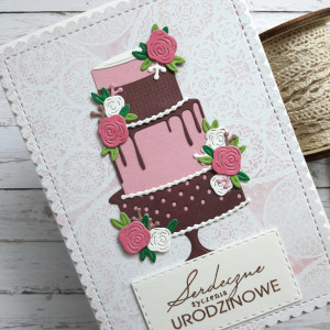 Kartka urodzinowa z tortem truskawkowo-czekoladowym