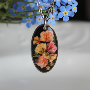 Srebrna zawieszka srebrny wisiorek naszyjnik żywica z żywicy kwiaty z kwiatami jajowata retro naturalna dziewczęca kobieca czarna pomarańczowe
